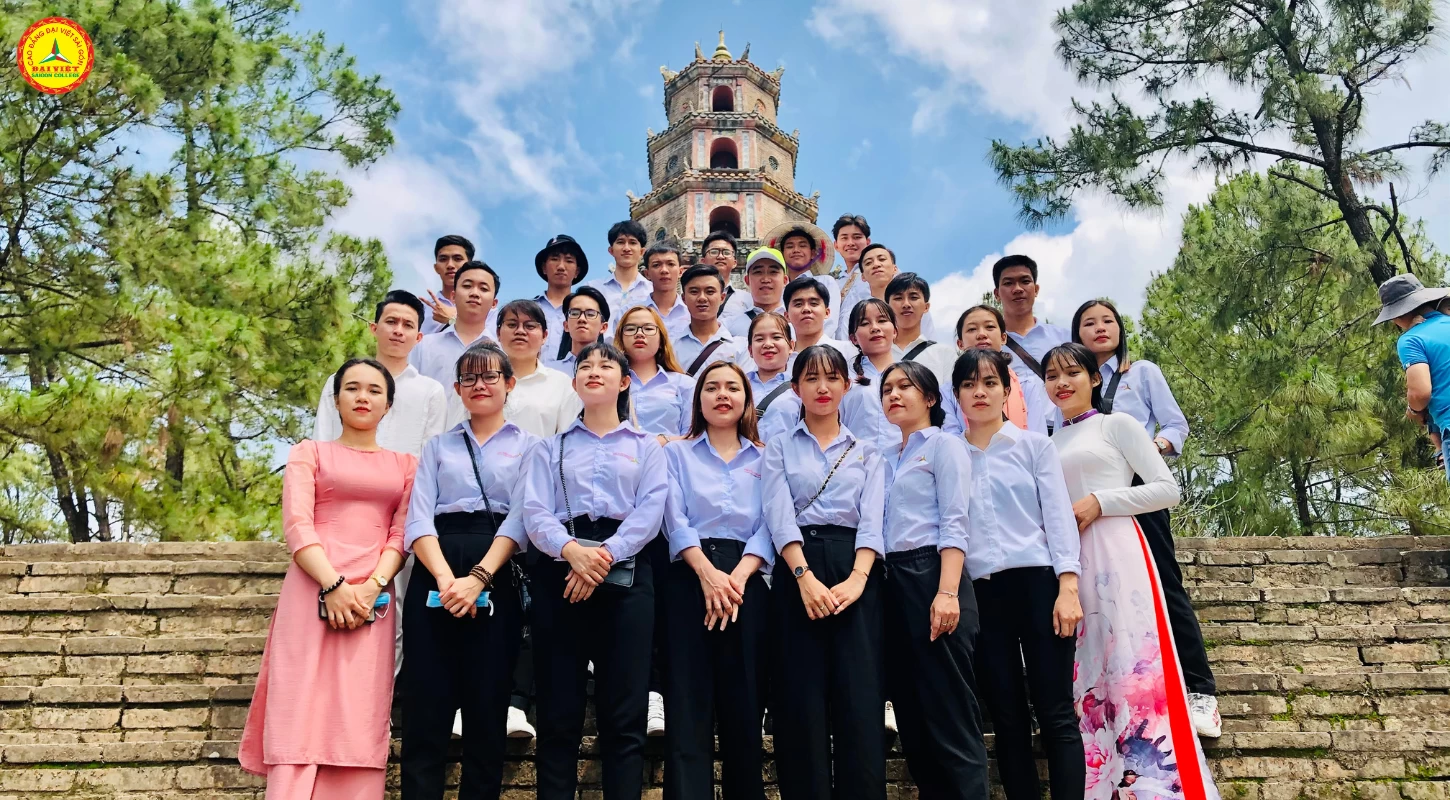 4 Ngành Học Được Dự Báo Khát Nhân Lực, 'Cứ Ra Trường Là Có Việc Ngay' | Trường Cao Đẳng Đại Việt Sài Gòn