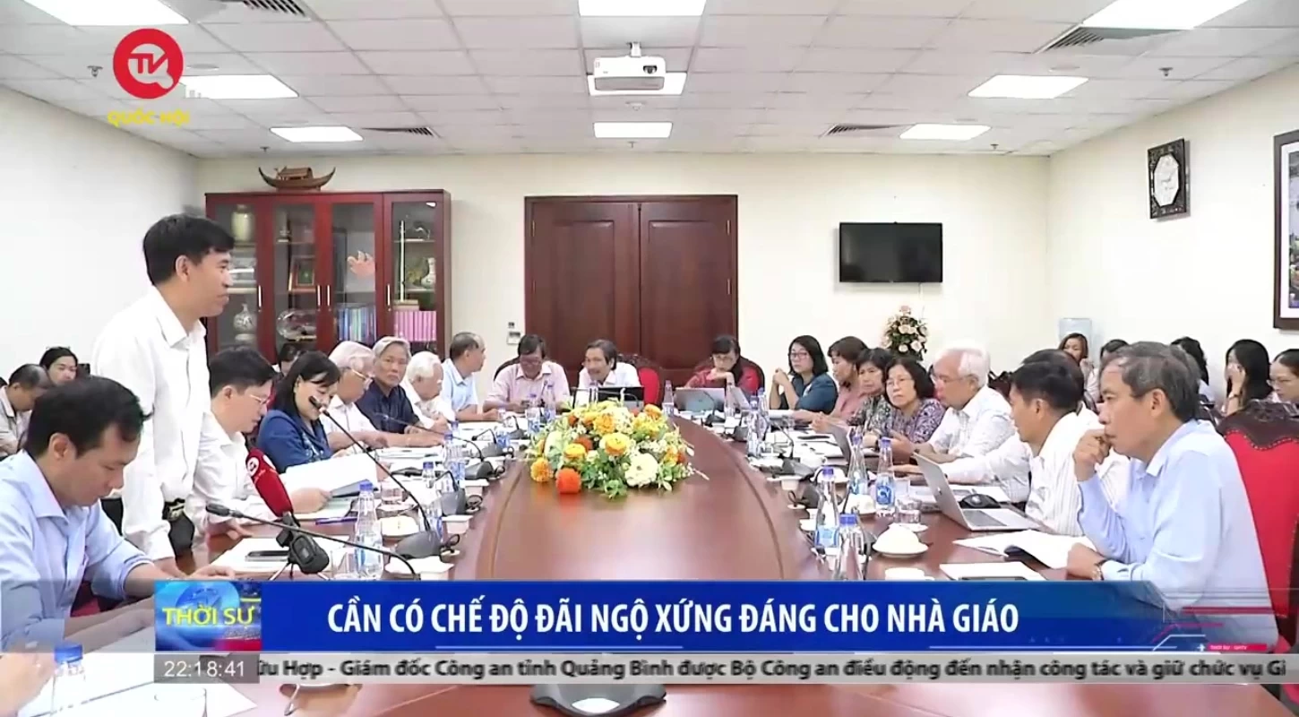Cần Có Chế Độ Đãi Ngộ Xứng Đáng Cho Nhà Giáo | Trường Cao Đẳng Đại Việt Sài Gòn