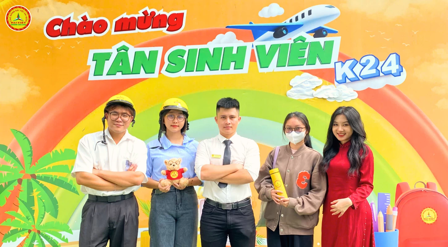 Chào Đón Tân Sinh Viên Nhập Học Đợt 7 | Trường Cao Đẳng Đại Việt Sài Gòn