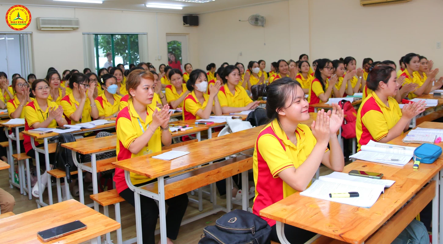 Ngành Giáo dục Mầm non: Chìa Khóa Mở Cửa Tương Lai | Trường Cao Đẳng Đại Việt Sài Gòn