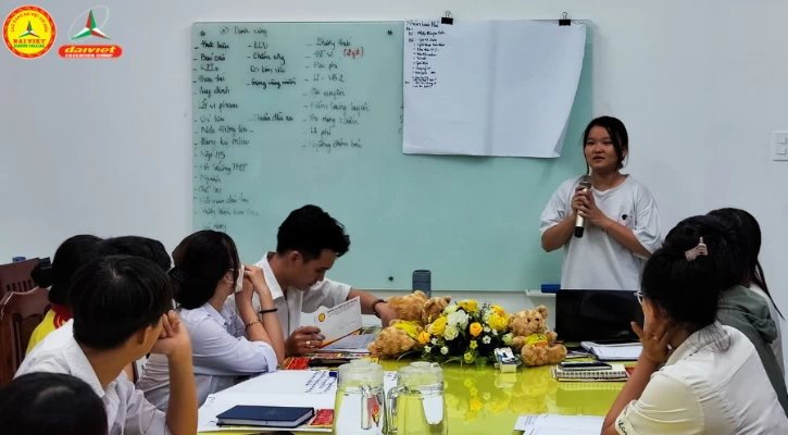 Tập Huấn Call Center: Mới Mẻ Và Đột Phá | Trường Cao Đẳng Đại Việt Sài Gòn