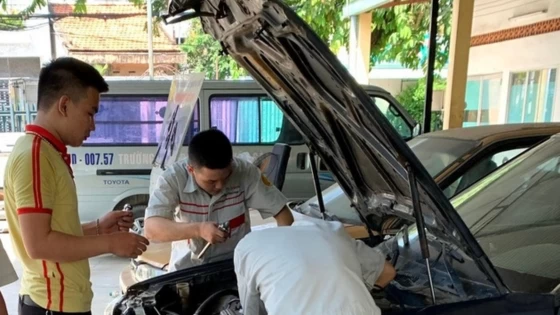 100% SV ngành Công nghệ ô tô của Trường CĐ Đại Việt Sài Gòn đều có việc làm