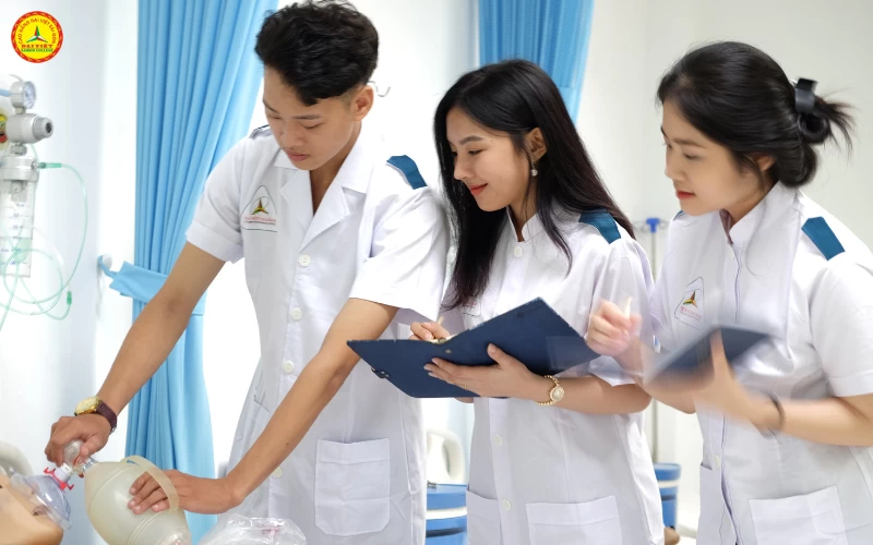 Báo Chí Nói Gì Về Trường Cao Đẳng Đại Việt Sài Gòn