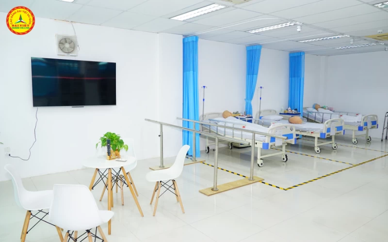 Cơ sở vật chất Trường Cao đằng Đại Việt Sài Gòn