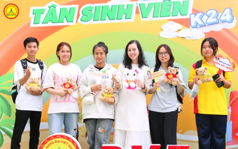 Cao đẳng Đại Việt Sài Gòn