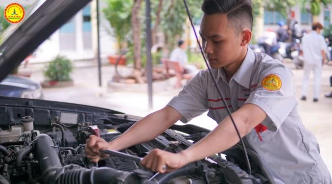 Trường cao đẳng Đại Việt Sài Gòn - xét tuyển học bạ THPT cho ngành Công nghệ ô tô