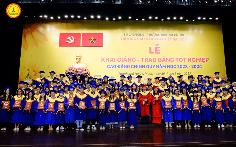 Trường Cao đẳng Đại Việt Sài Gòn - cam kết 100% có việc làm sau khi ra trường