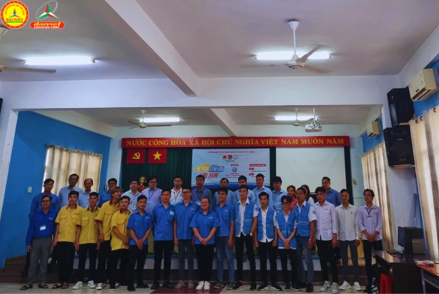 Cuộc thi do Sở Lao động, Thương binh và Xã hội (LĐ – TB&XH), Thành đoàn TP. HCM phối hợp cùng Trung tâm Dịch vụ việc làm Thanh niên TP. HCM tổ chức.