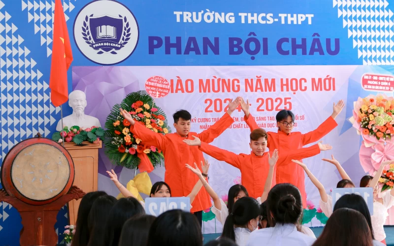 Khai giảng THCS - THPT Phan Bội Châu