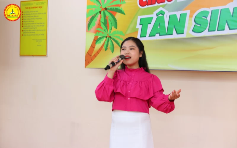 Chào Tân sinh viên Trường Cao đẳng Đại Việt Sài Gòn