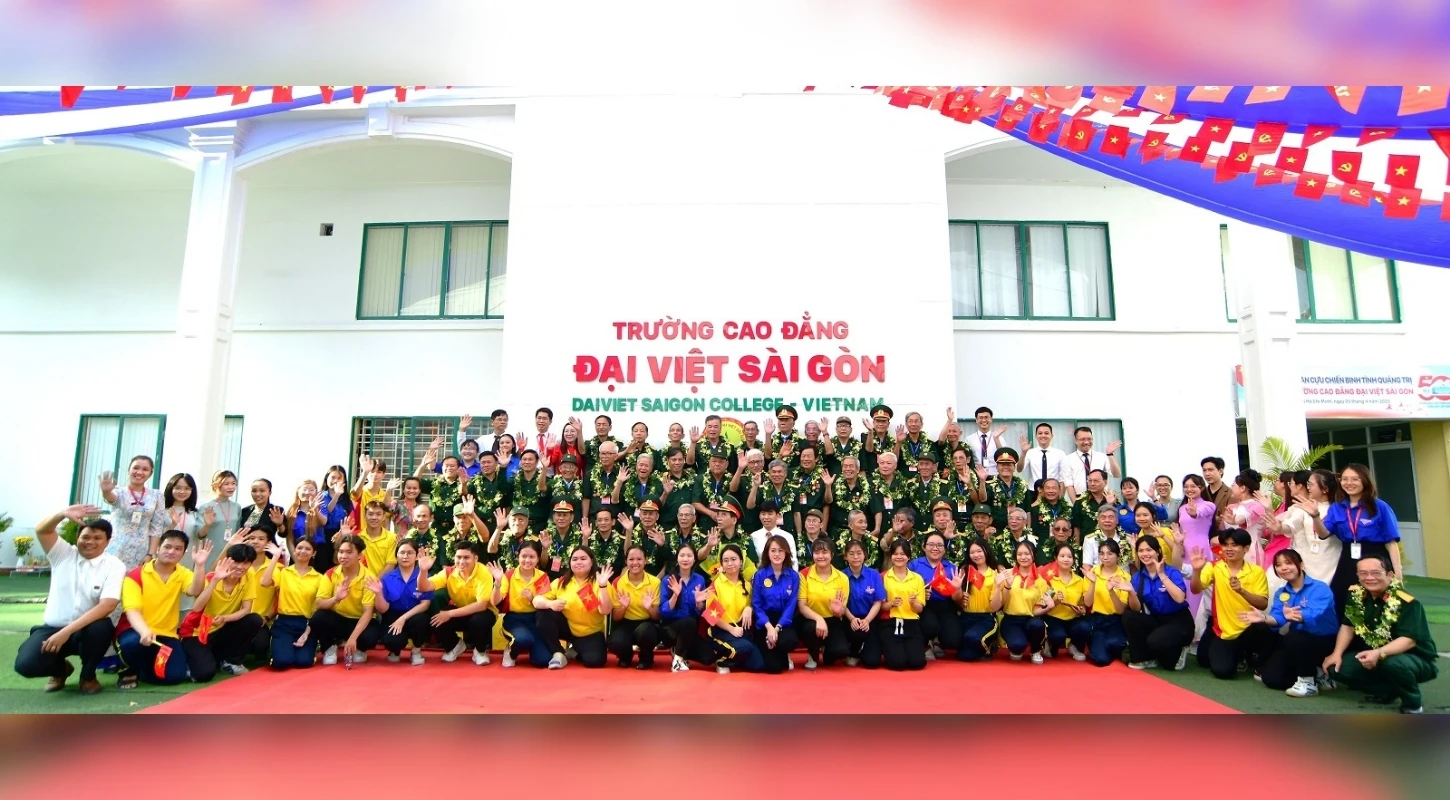 81 NĂM CÁCH MẠNG THÁNG TÁM THÀNH CÔNG | Trường Cao Đẳng Đại Việt Sài Gòn