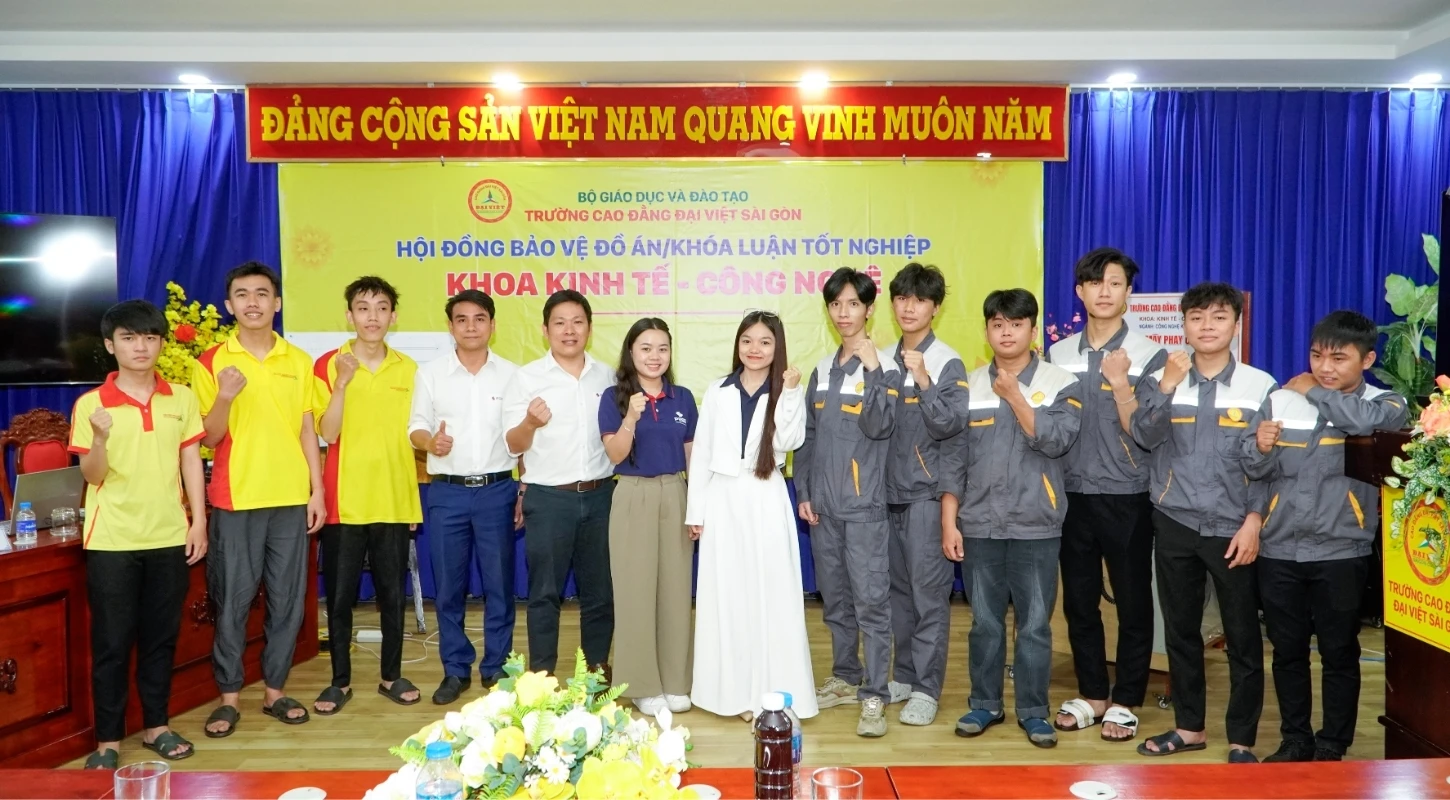 BẢO VỆ ĐỒ ÁN CÔNG NGHỆ KỸ THUẬT CƠ KHÍ – DOANH NGHIỆP TUYỂN DỤNG NGAY TẠI HỘI ĐỒNG | Trường Cao Đẳng Đại Việt Sài Gòn