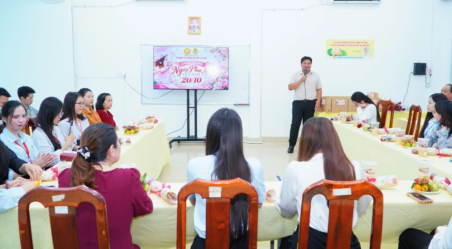 CHÀO MỪNG NGÀY PHỤ NỮ VIỆT NAM 20/10 | Trường Cao Đẳng Đại Việt Sài Gòn