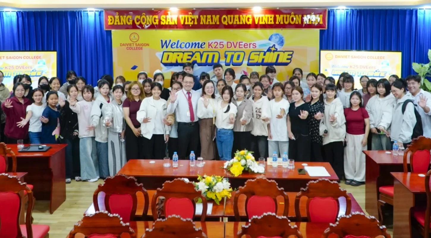 Đại Việt Sài Gòn Hân Hoan Chào Đón Tân Sinh Viên Đợt 2 - Khóa 2025 | Trường Cao Đẳng Đại Việt Sài Gòn