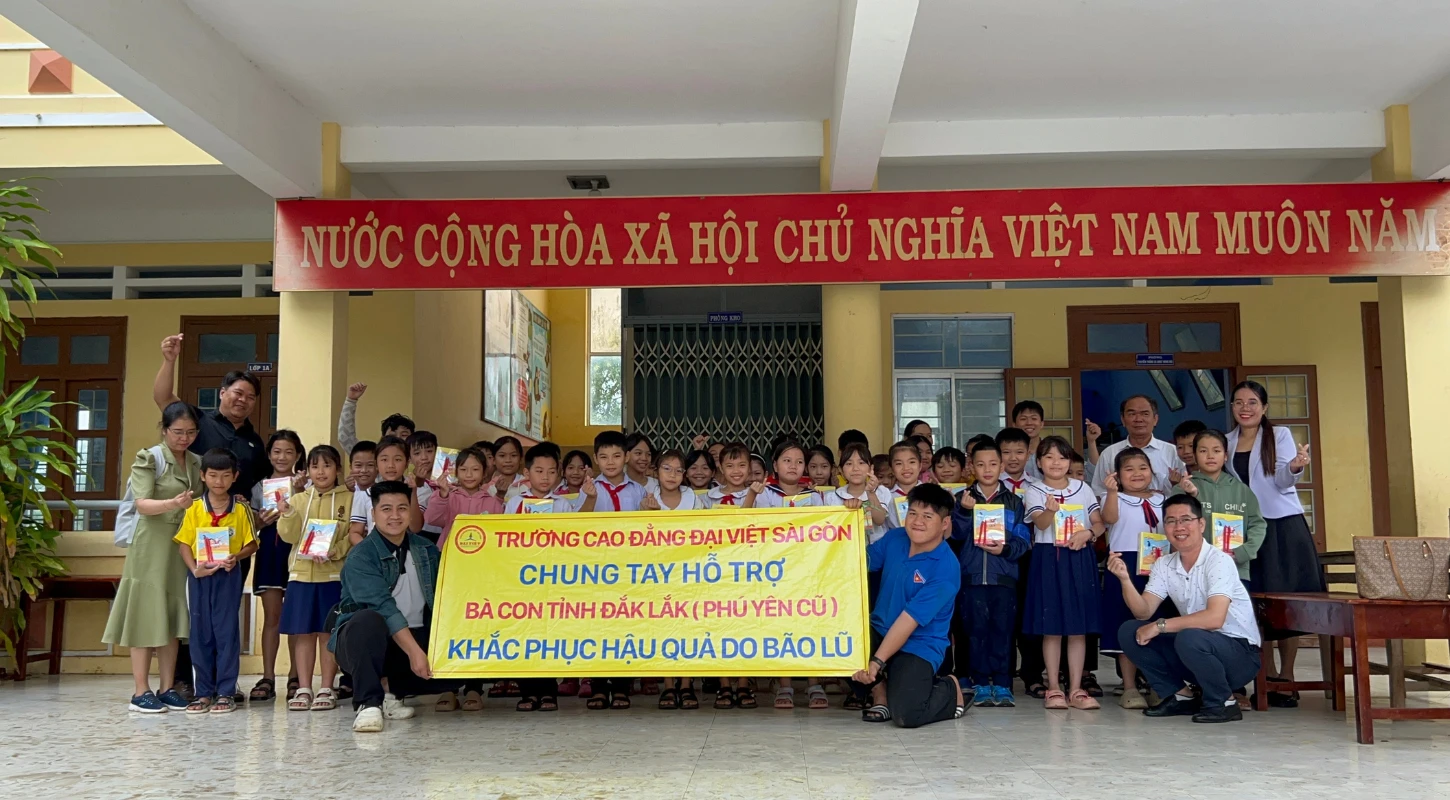ĐIỂM DỪNG CẢM ĐỘNG: TRƯỜNG TIỂU HỌC TRẦN PHÚ - NƠI NHỮNG ƯỚC MƠ TRẺ THƠ ĐƯỢC NÂNG ĐỠ | Trường Cao Đẳng Đại Việt Sài Gòn