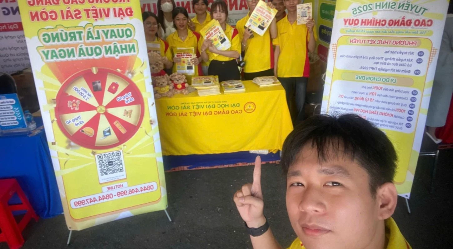 Full Công Suất Ngày Hội Tuyển Sinh - Teen 2K7 Rộn Ràng Gõ Cửa Tương Lai Cùng Đại Việt Sài Gòn! | Trường Cao Đẳng Đại Việt Sài Gòn