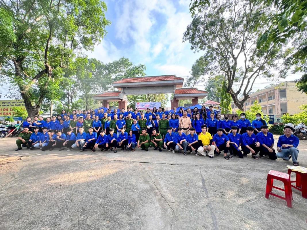 HƠN 1,1 TRIỆU SĨ TỬ CẢ NƯỚC CHÍNH THỨC BƯỚC VÀO KỲ THI TỐT NGHIỆP THPT 2025 | Trường Cao Đẳng Đại Việt Sài Gòn