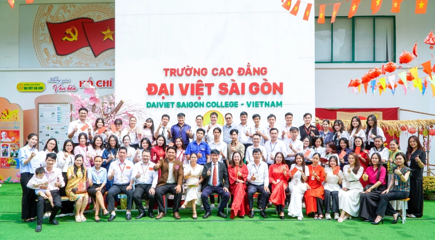 HỌP MẶT TÂN NIÊN - KHỞI ĐẦU HỨNG KHỞI CHO NĂM | Trường Cao Đẳng Đại Việt Sài Gòn