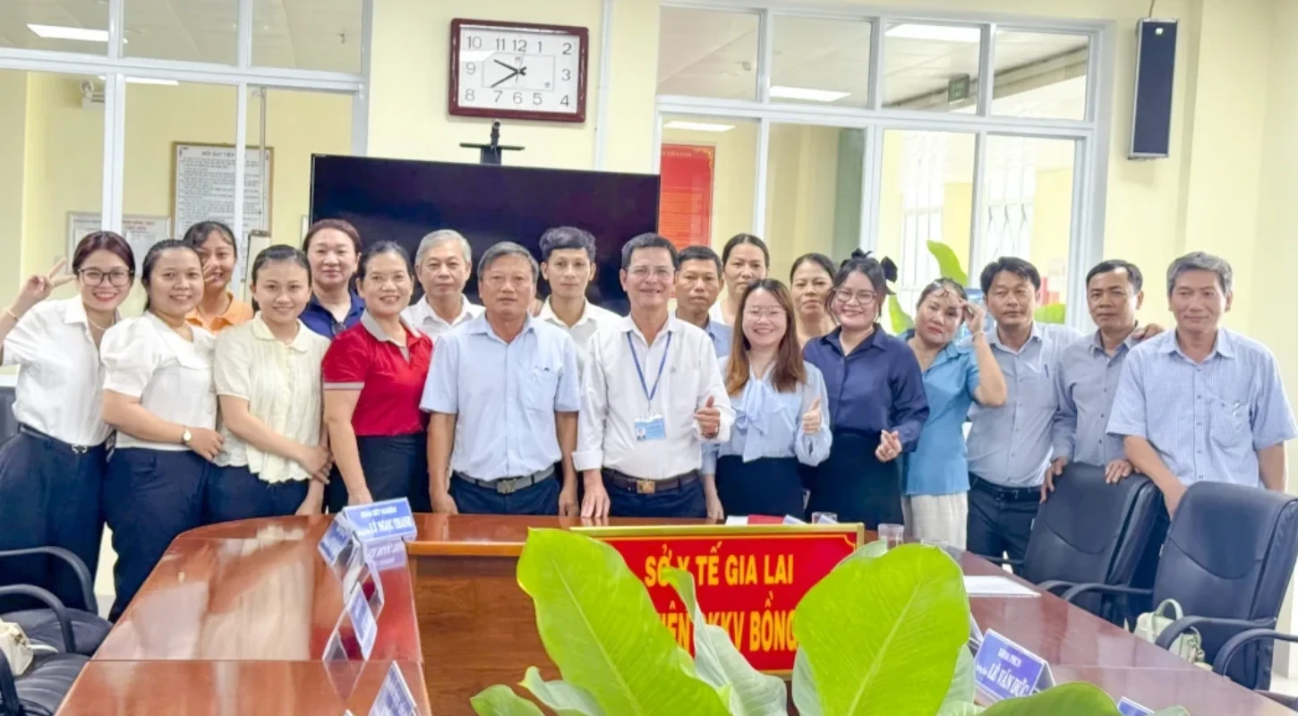 Kết Nối Đào Tạo Với Thực Tiễn - Bàn Giao Sinh Viên Y Sĩ Đa Khoa Tại Bệnh Viện Đa Khoa Khu Vực Bồng Sơn | Trường Cao Đẳng Đại Việt Sài Gòn
