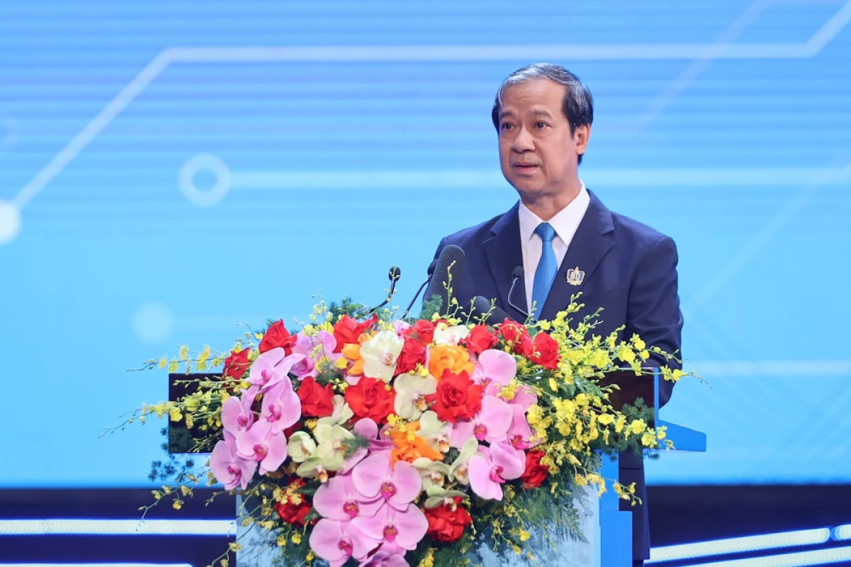 TOÀN VĂN: DIỄN VĂN CỦA BỘ TRƯỞNG BỘ GDĐT TẠI LỄ KỶ NIỆM 80 NĂM TRUYỀN THỐNG NGÀNH GIÁO DỤC VÀ KHAI GIẢNG NĂM HỌC 2025-2026 | Trường Cao Đẳng Đại Việt Sài Gòn