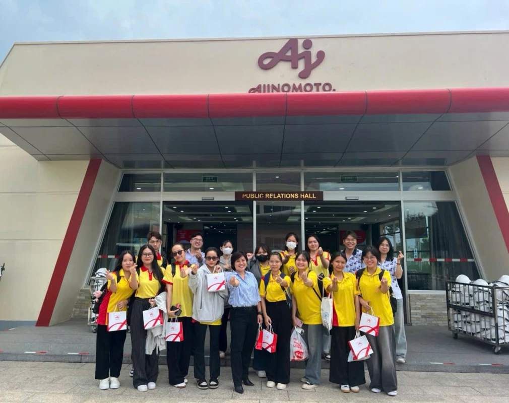 TRẢI NGHIỆM THỰC TẾ TẠI DOANH NGHIỆP - HÀNH TRÌNH HỌC HỎI VÀ TRUYỀN CẢM HỨNG | Trường Cao Đẳng Đại Việt Sài Gòn