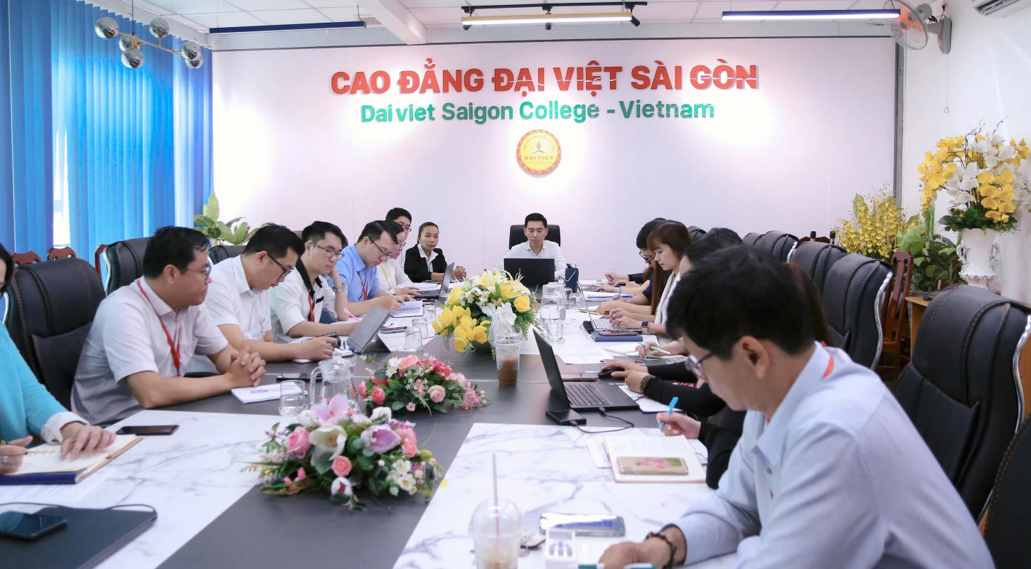 Trường Cao đẳng Đại Việt Sài Gòn Tổ Chức Tập Huấn Kiểm Định Chất Lượng Năm 2024 | Trường Cao Đẳng Đại Việt Sài Gòn