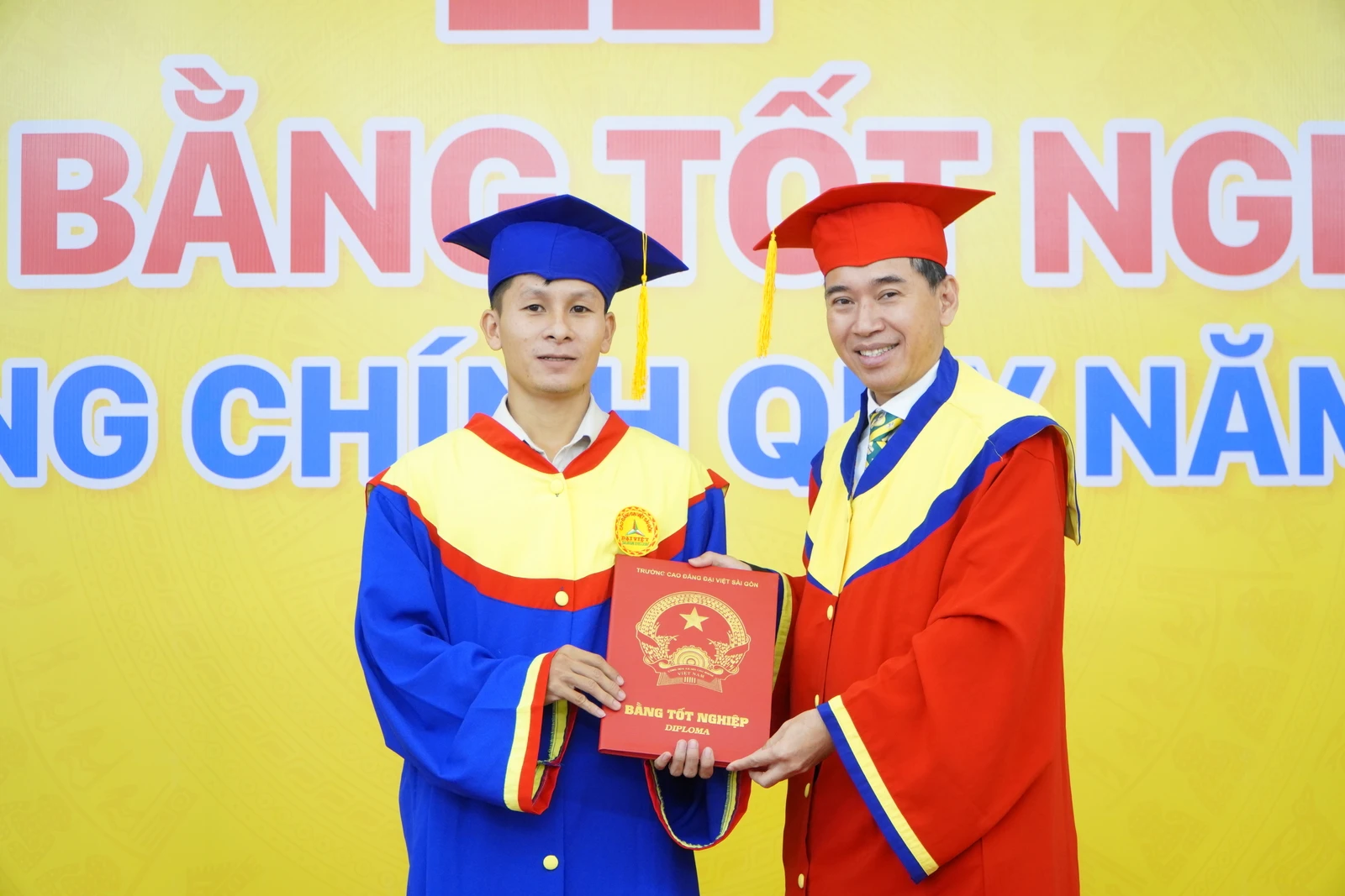 788 TÂN KHOA TRƯỜNG CAO ĐẲNG ĐẠI VIỆT SÀI GÒN CHÍNH THỨC TỐT NGHIỆP - KHỞI ĐẦU HÀNH TRÌNH MỚI