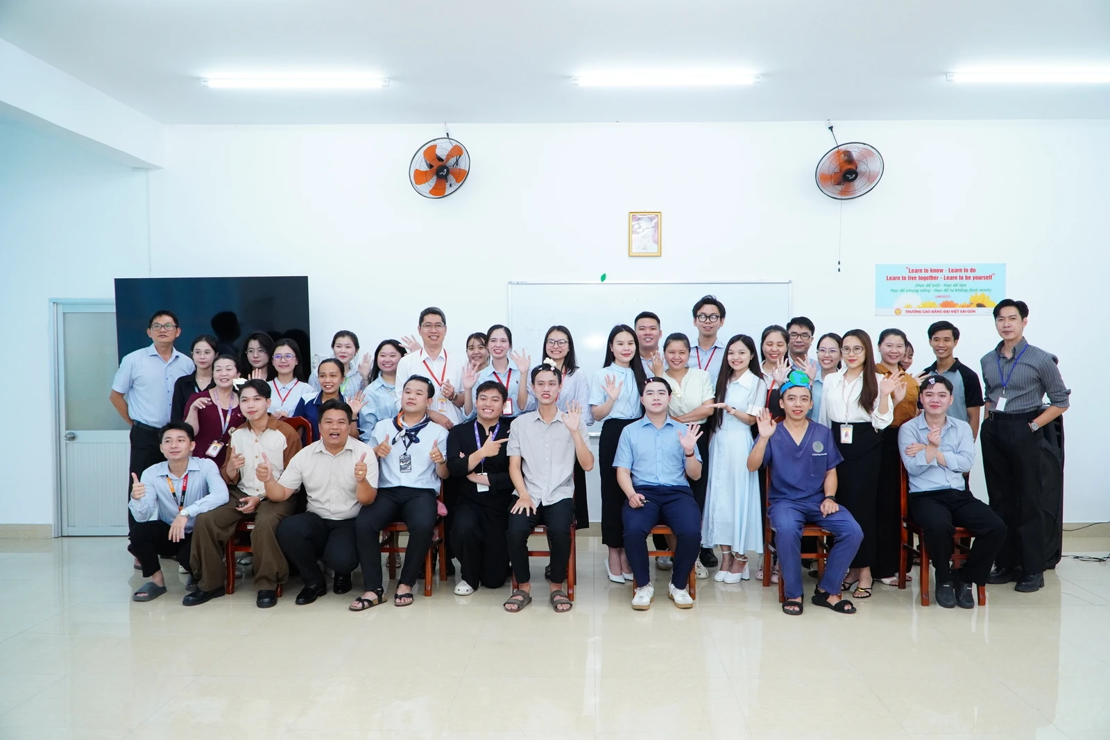 CHÀO MỪNG NGÀY PHỤ NỮ VIỆT NAM 20/10
