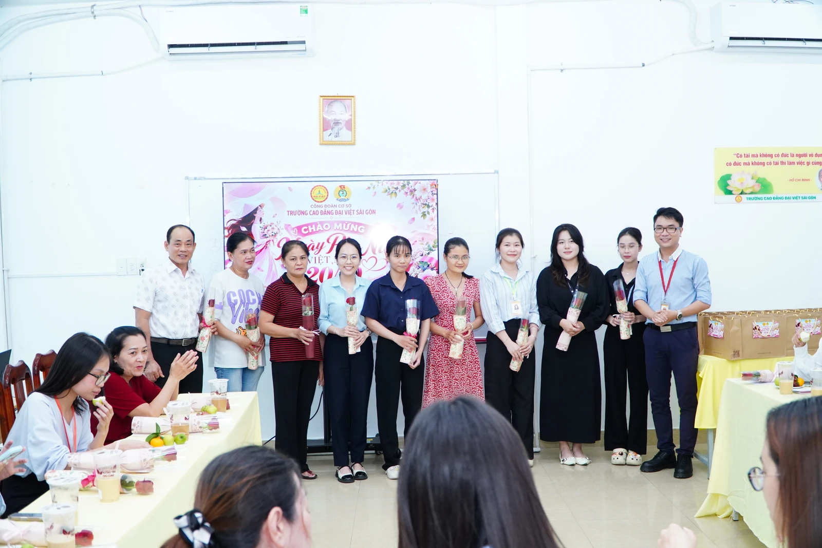 CHÀO MỪNG NGÀY PHỤ NỮ VIỆT NAM 20/10