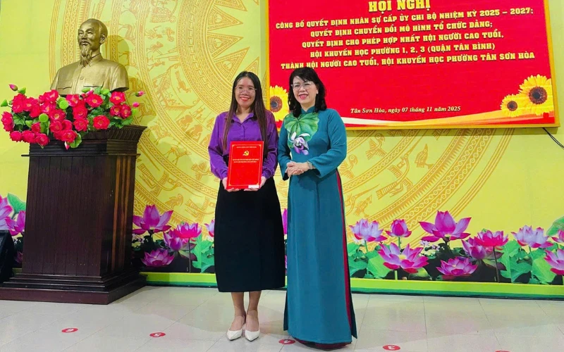 Công bố Quyết định nhân sự Cấp ủy Chi bộ Trường Cao đẳng Đại Việt Sài Gòn nhiệm kỳ 2025 – 2027