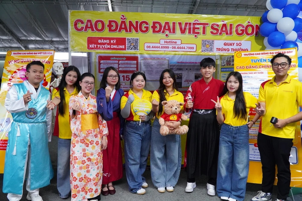 Đại Việt Sài Gòn đồng hành tại Ngày hội Lựa chọn nguyện vọng xét tuyển Đại học - Cao đẳng 2026