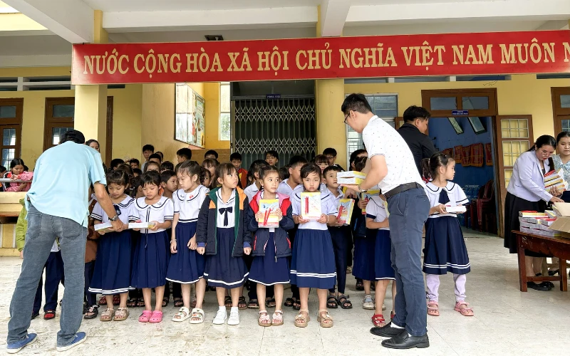 ĐIỂM DỪNG CẢM ĐỘNG: TRƯỜNG TIỂU HỌC TRẦN PHÚ - NƠI NHỮNG ƯỚC MƠ TRẺ THƠ ĐƯỢC NÂNG ĐỠ