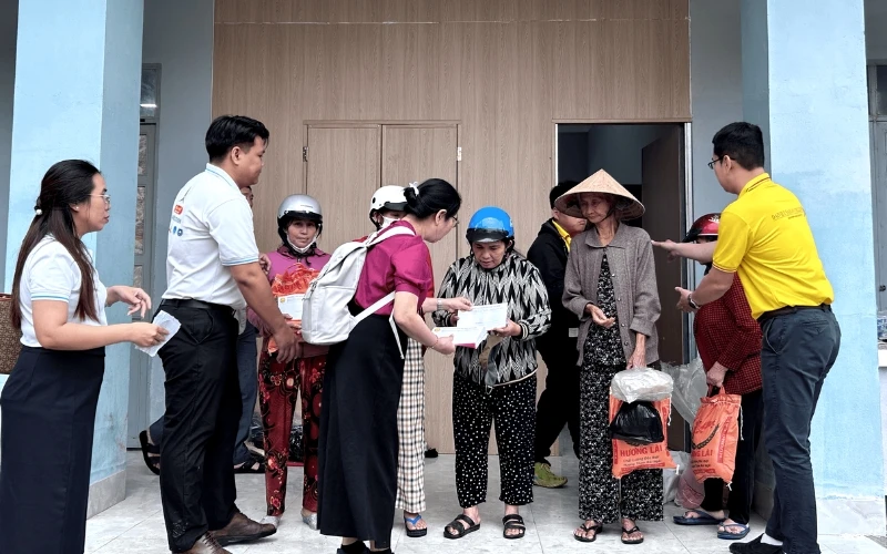 ĐIỂM DỪNG CHÂN ĐẦU TIÊN: ẤM TÌNH NGƯỜI TẠI XÃ HÒA THỊNH - PHÚ YÊN