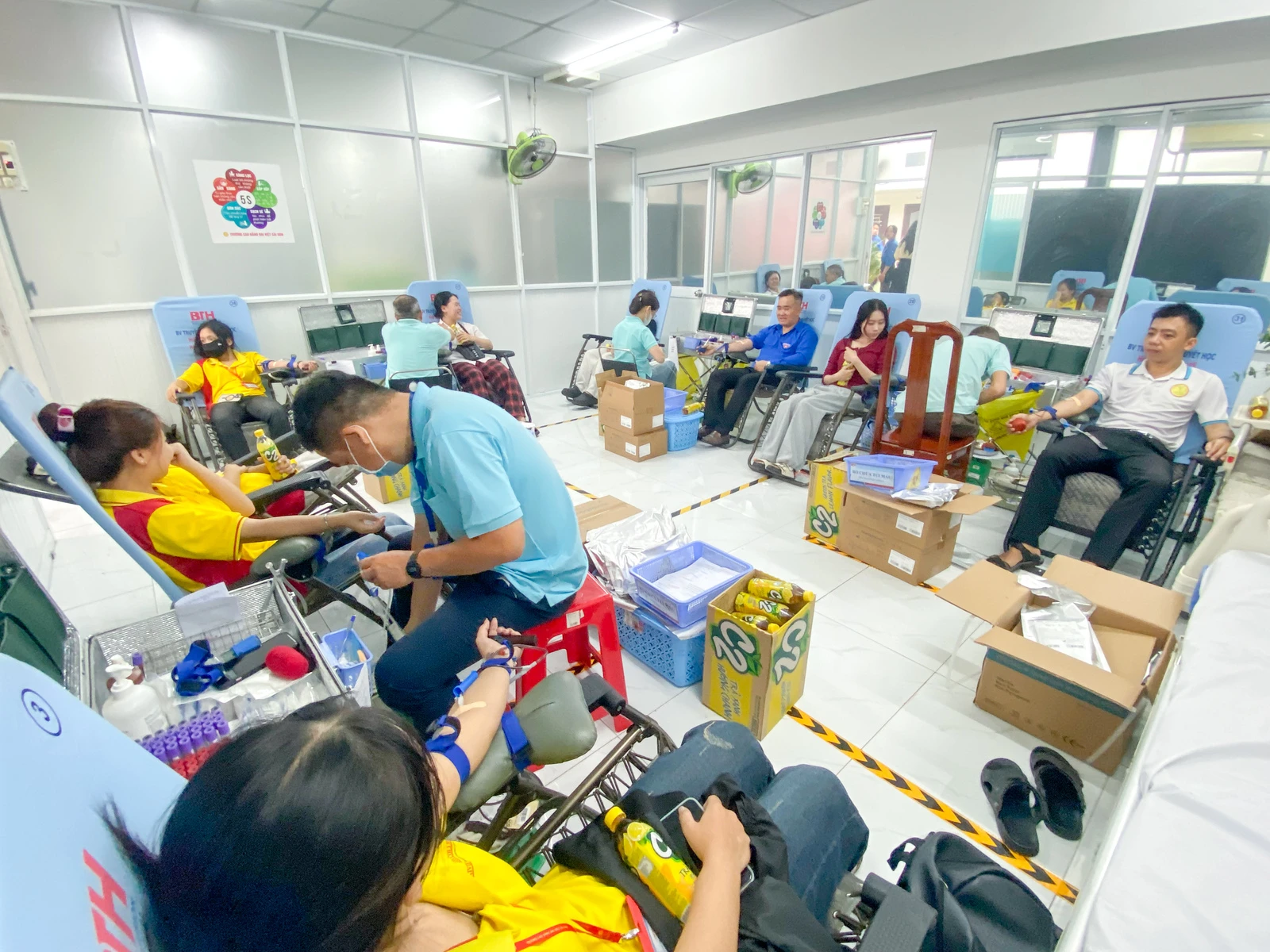 GIỌT MÁU NGHĨA TÌNH ĐẠI VIỆT” GIỌT MÁU CHO ĐI - CUỘC ĐỜI Ở LẠI