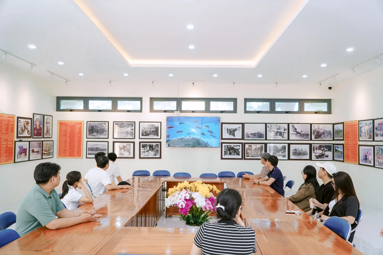 HÀNH TRÌNH VỀ ĐỊA CHỈ ĐỎ: VŨNG RÔ - HUYỀN THOẠI NHỮNG CON TÀU KHÔNG SỐ