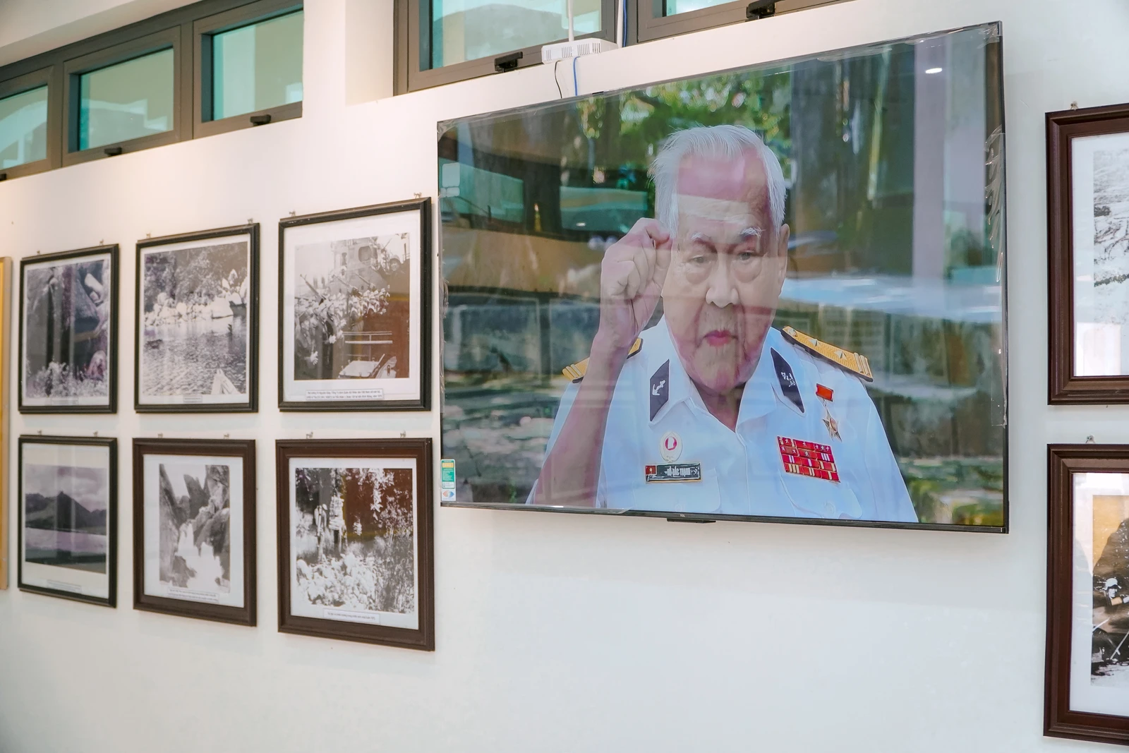 HÀNH TRÌNH VỀ ĐỊA CHỈ ĐỎ: VŨNG RÔ - HUYỀN THOẠI NHỮNG CON TÀU KHÔNG SỐ