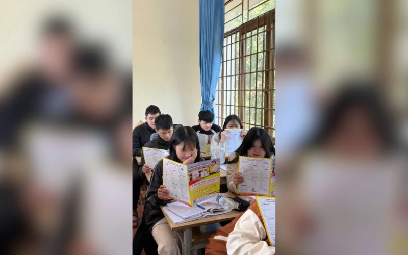 KHỞI ĐỘNG HÀNH TRÌNH TƯ VẤN TUYỂN SINH - HƯỚNG NGHIỆP 2026