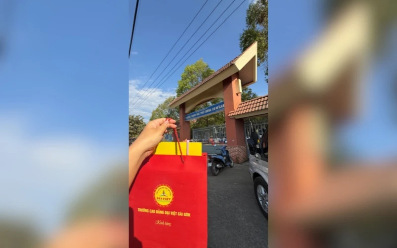 KHỞI ĐỘNG HÀNH TRÌNH TƯ VẤN TUYỂN SINH - HƯỚNG NGHIỆP 2026