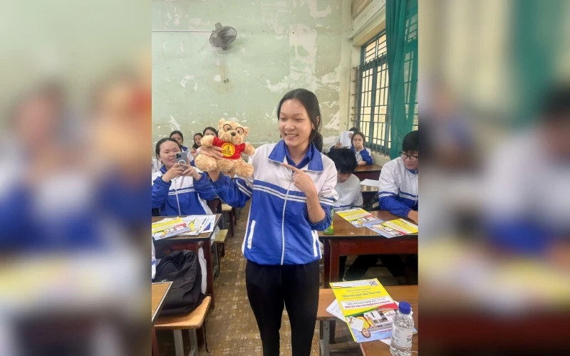 KHỞI ĐỘNG HÀNH TRÌNH TƯ VẤN TUYỂN SINH - HƯỚNG NGHIỆP 2026