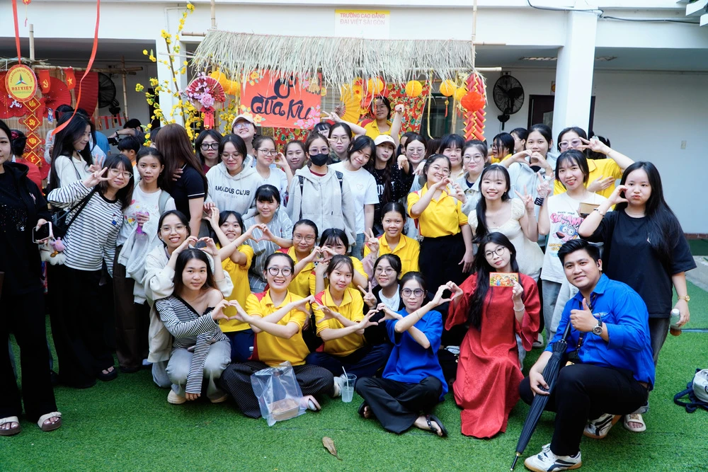 HỘI XUÂN 2026 - ĐẠI VIỆT KHỞI SẮC XUÂN CHÍNH THỨC BÙNG NỔ!