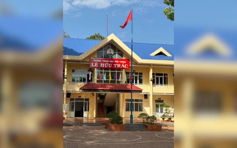 KHỞI ĐỘNG HÀNH TRÌNH TƯ VẤN TUYỂN SINH - HƯỚNG NGHIỆP 2026