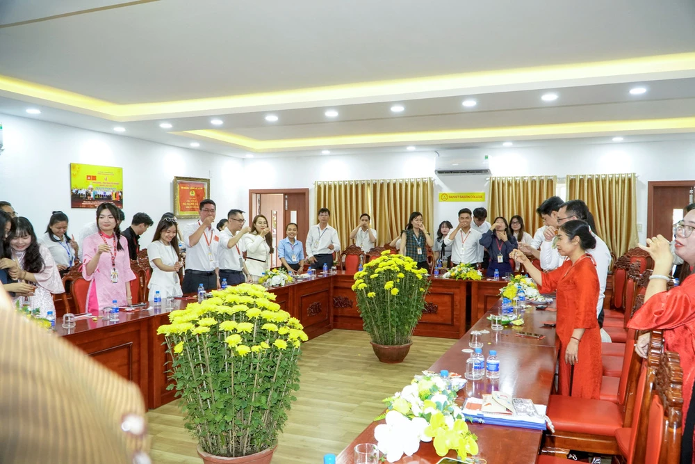 HỌP MẶT TÂN NIÊN - KHỞI ĐẦU HỨNG KHỞI CHO NĂM