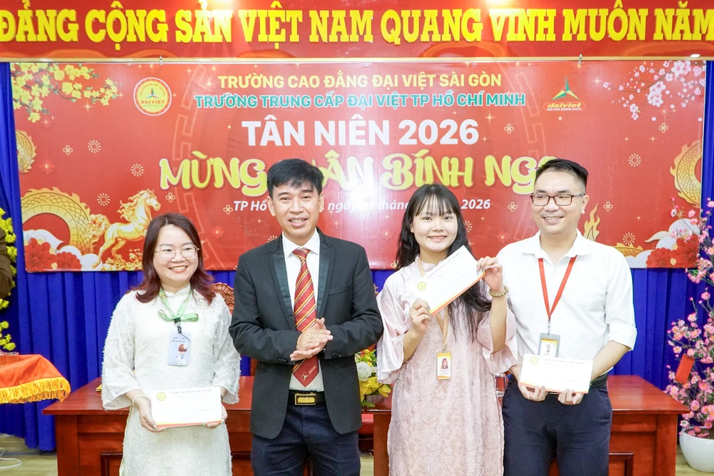 HỌP MẶT TÂN NIÊN - KHỞI ĐẦU HỨNG KHỞI CHO NĂM
