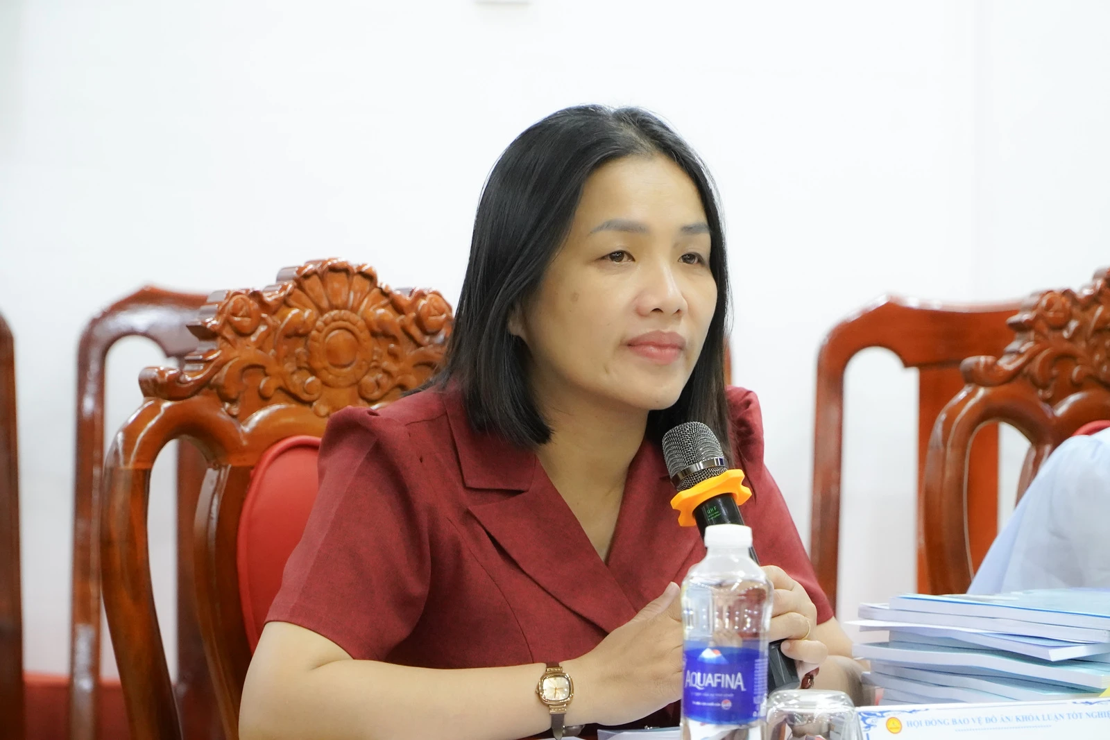 KHÉP LẠI HÀNH TRÌNH - MỞ RA CHẶNG ĐƯỜNG MỚI: BẢO VỆ KHÓA LUẬN KHỐI NGÀNH KINH TẾ