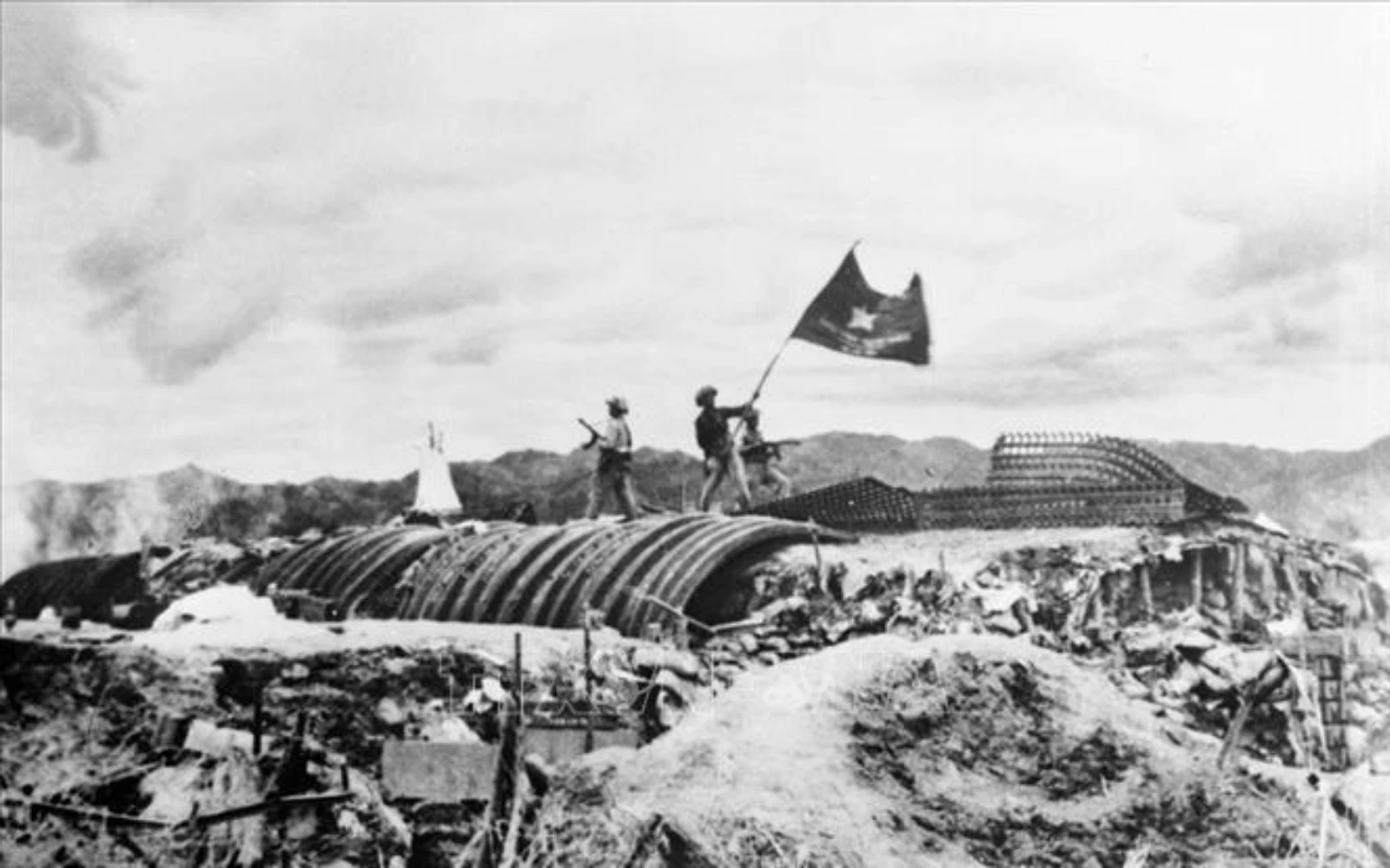 KỶ NIỆM 72 NĂM CHIẾN THẮNG ĐIỆN BIÊN PHỦ (7/5/1954 - 7/5/2026)