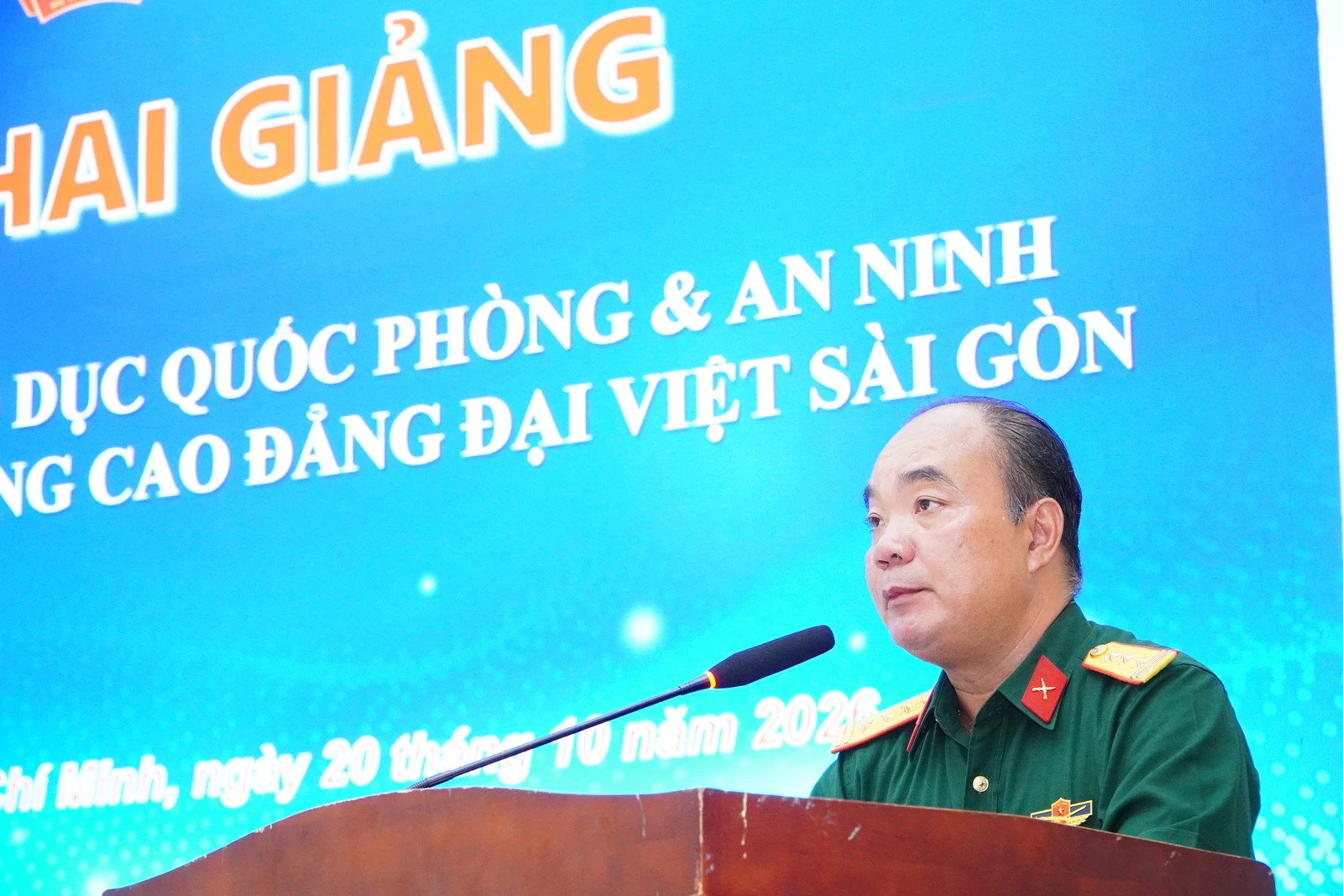 LỄ KHAI GIẢNG MÔN HỌC GIÁO DỤC QUỐC PHÒNG VÀ AN NINH