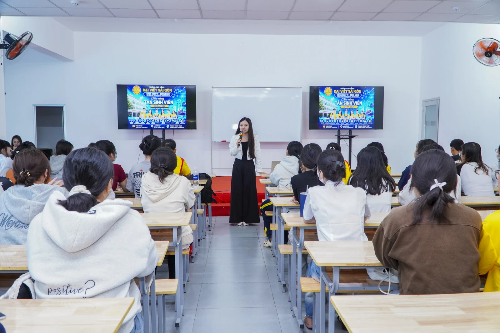 SINH HOẠT "QUY CHẾ ĐÀO TẠO & CHUẨN ĐẦU RA" DÀNH CHO TÂN SINH VIÊN K26