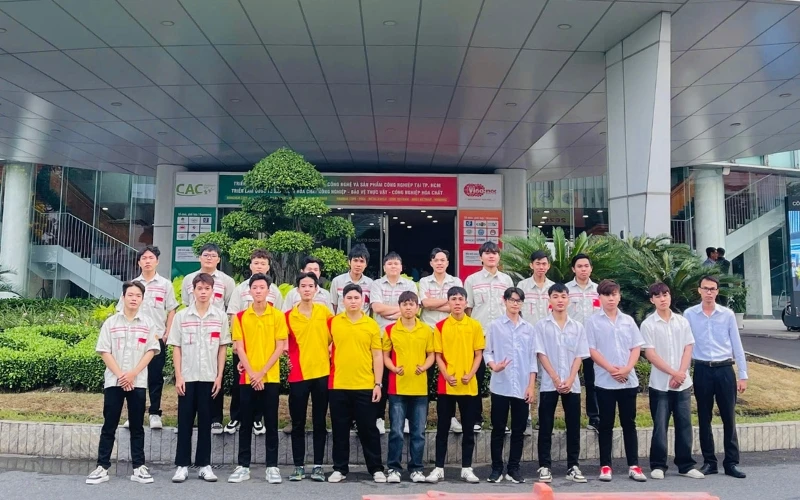 Sinh Viên Ngành Công Nghệ Ô Tô Tham Gia Hội Thi Tay Nghề Hàn Tiêu Chuẩn Quốc Tế Wtsg25