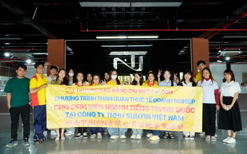 Sinh Viên Ngành Tiếng Trung Quốc Trải Nghiệm Thực Tế Tại Doanh Nghiệp Sunyin Việt Nam
