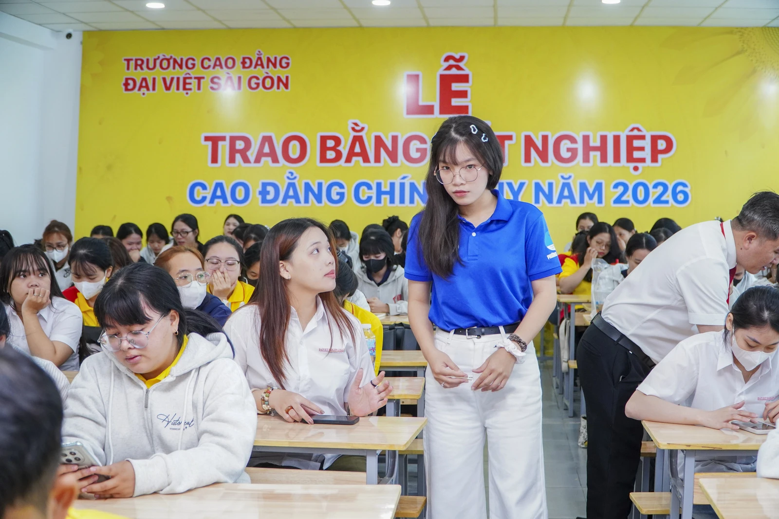 TÂN SINH VIÊN K26 HOÀN THÀNH TUẦN SINH HOẠT CÔNG DÂN ĐẦU KHÓA 2026